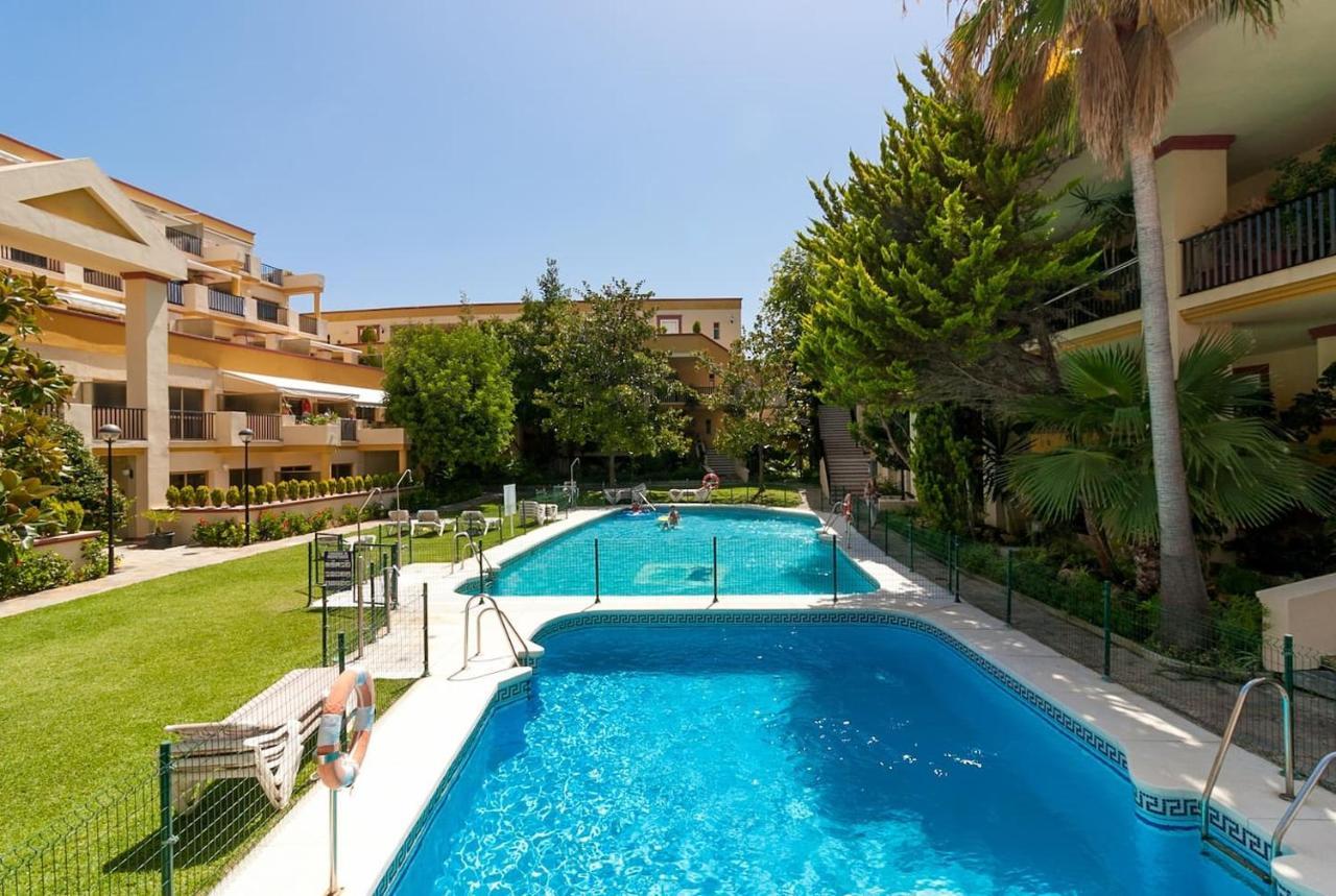 Oleholidays 325 Romana Playa Vistas Al Mar Marbella Kültér fotó
