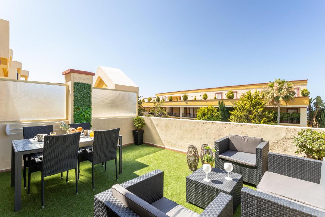Oleholidays 325 Romana Playa Vistas Al Mar Marbella Kültér fotó
